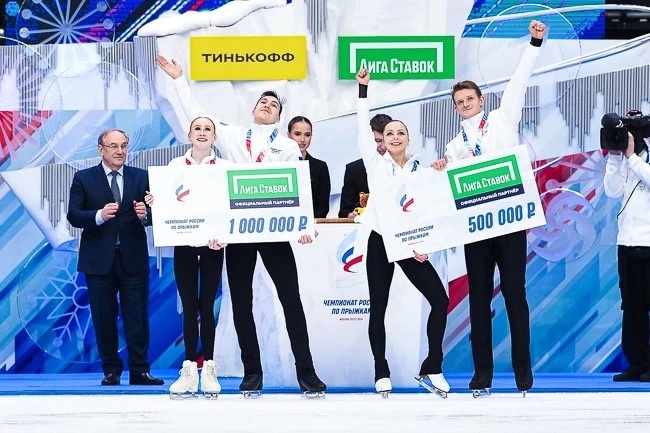 На чемпионате России по прыжкам Осокина и Грицаенко получили 1 млн рублей, а Бойкова и Козловский - 500 тысяч. 