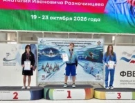 Воспитанницы спортивной школы «Рассвет» успешно выступили на краевых соревнованиях по плаванию в Краснодаре
