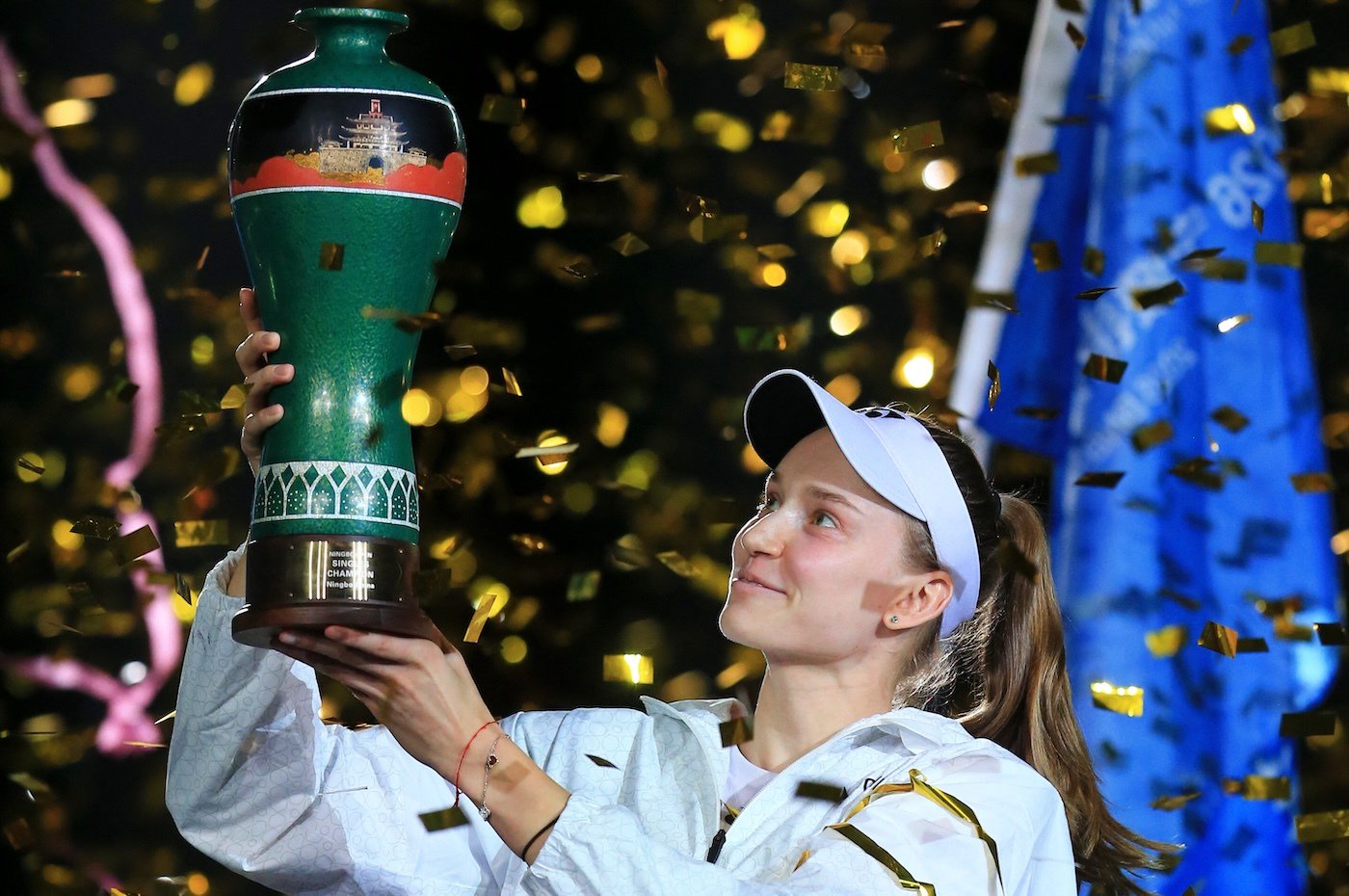 Елена Рыбакина